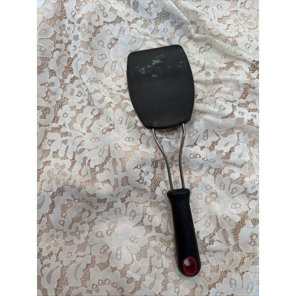 KitchenAid‎ Gourmet Nylon Short Turner, One Size, Matte Black